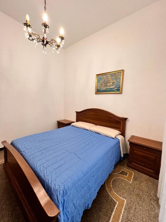 Savona Casa Vacanze Vicino Mare 3 Minuti Wifi Eksteriør billede